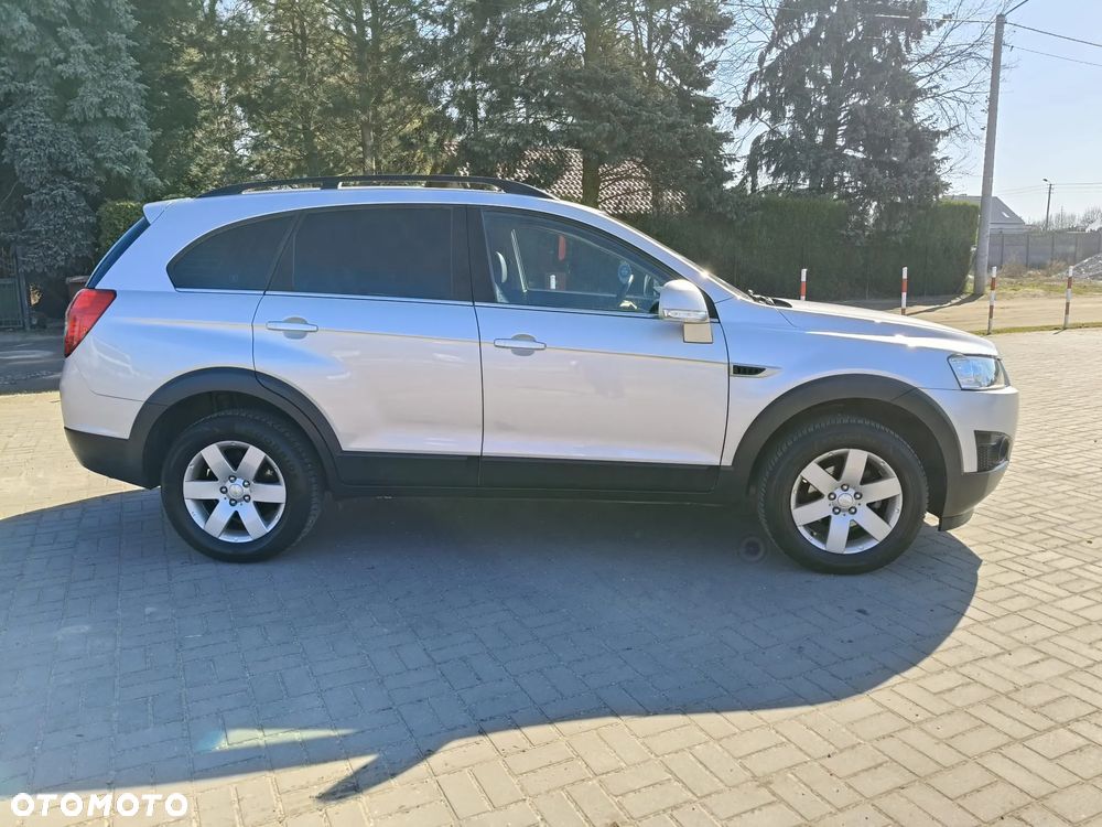 Chevrolet Captiva - 11