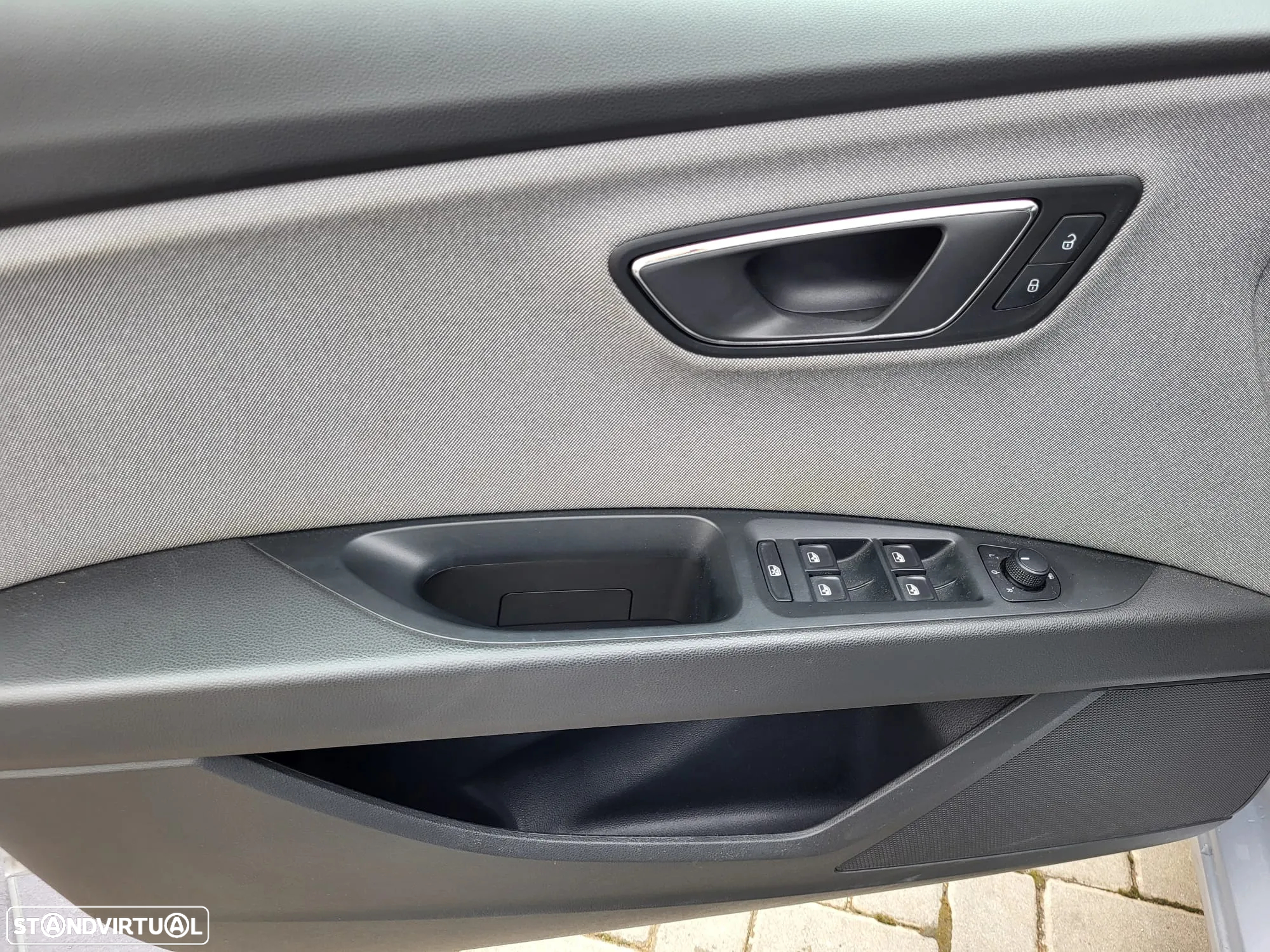 SEAT Leon 1.2 TSI S&S Style - 30