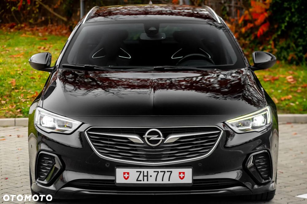 Opel Insignia 2.0 T 4x4 GSi S&S - 12