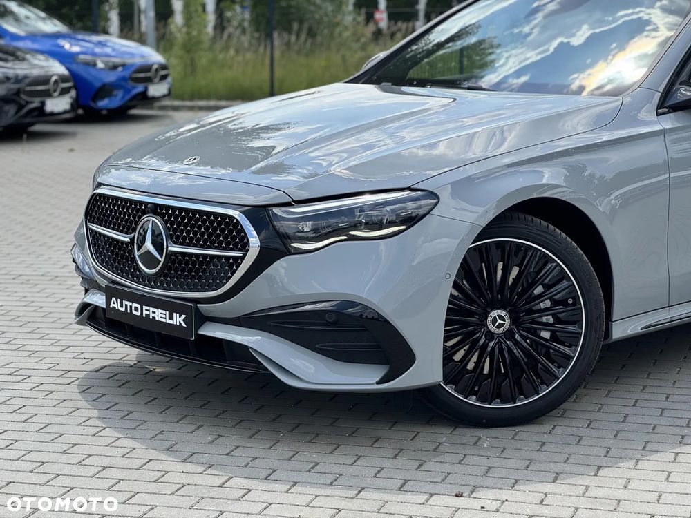 Mercedes-Benz Klasa E 220 d mHEV 4-Matic AMG 9G-Tronic - 9
