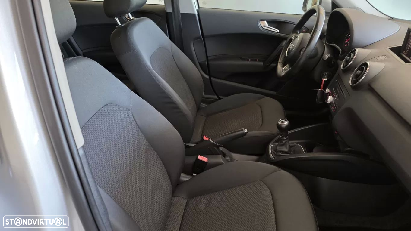 Audi A1 Sportback 1.6 TDI S-line - 40