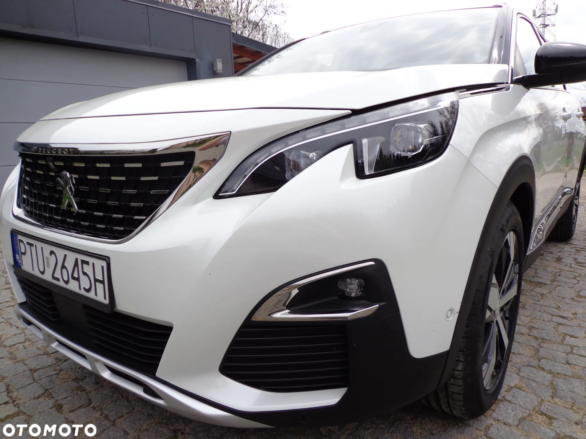 Peugeot 5008 1.6 BlueHDI Allure S&S EAT6 - 6