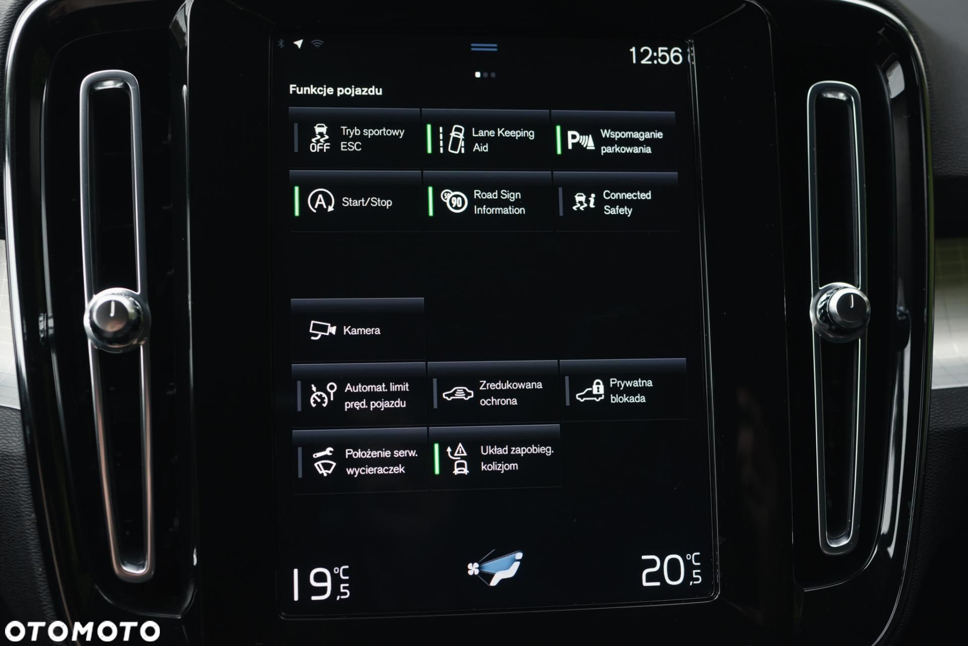 Volvo XC 40 - 20
