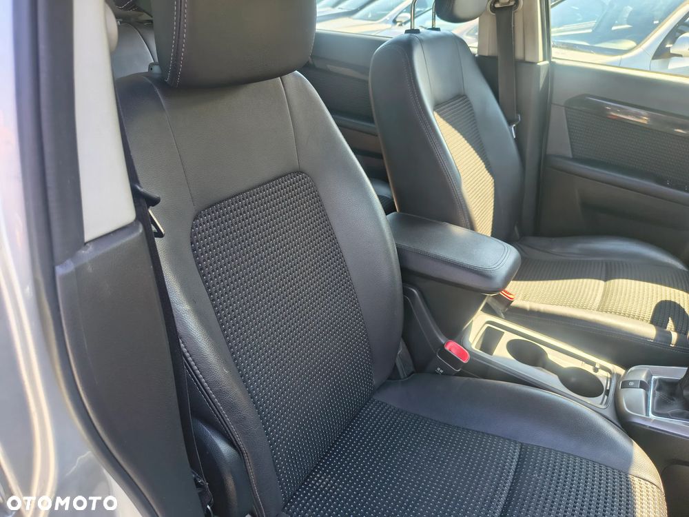 Chevrolet Captiva 2.4 2WD Travel Edition - 22