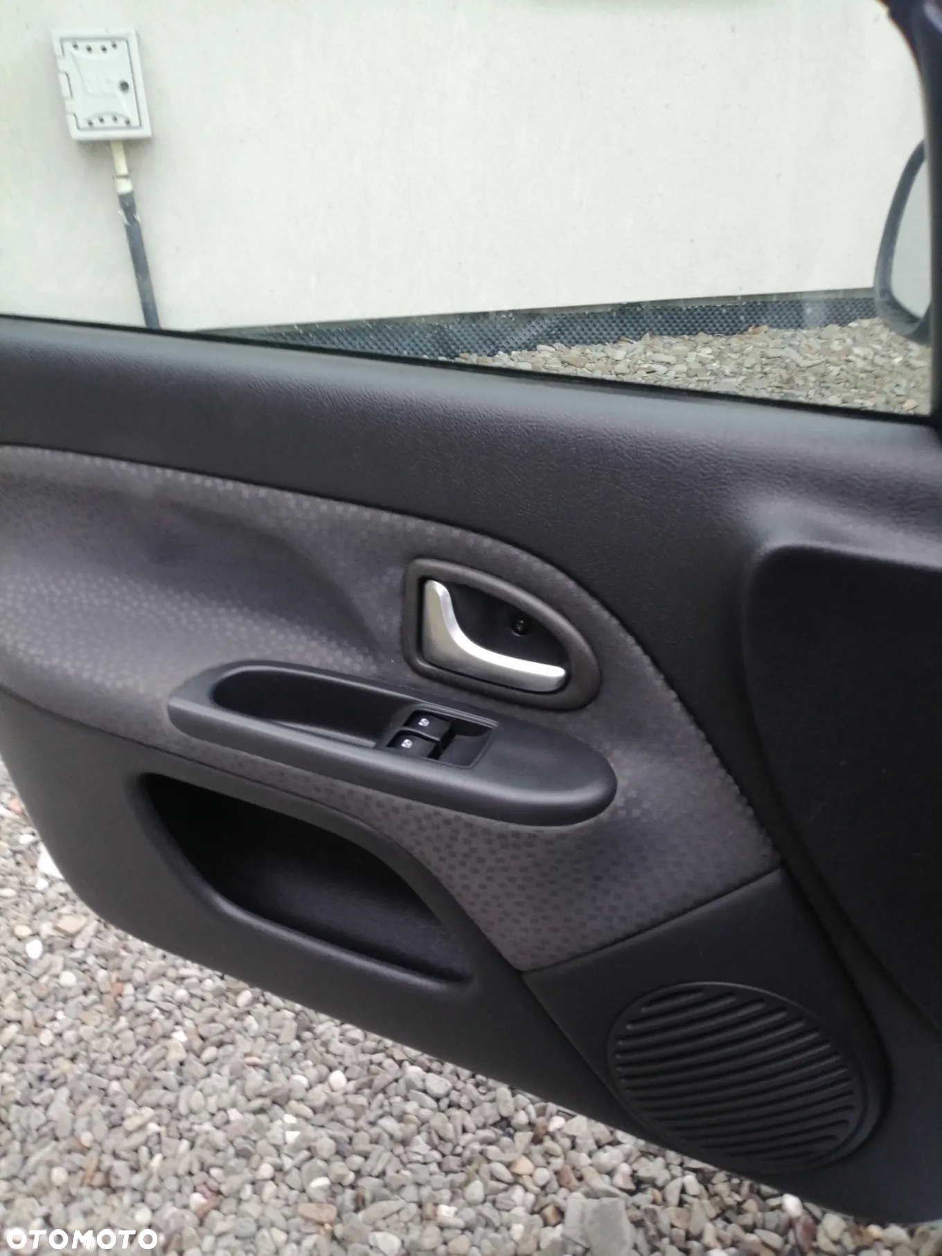 Renault Clio - 17