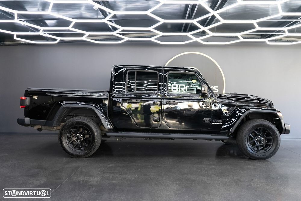 Jeep Gladiator 2024 photo 2
