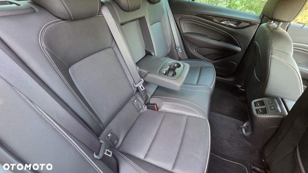Opel Insignia 2.0 CDTI ecoFLEX Start/Stop Business Edition - 28
