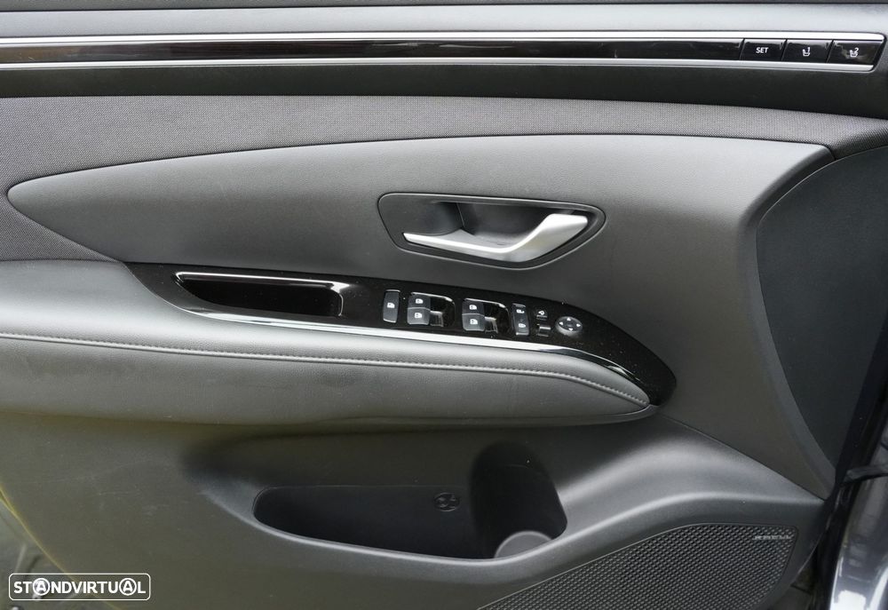 Hyundai Tucson 1.6 T-GDI PHEV Premium - 17