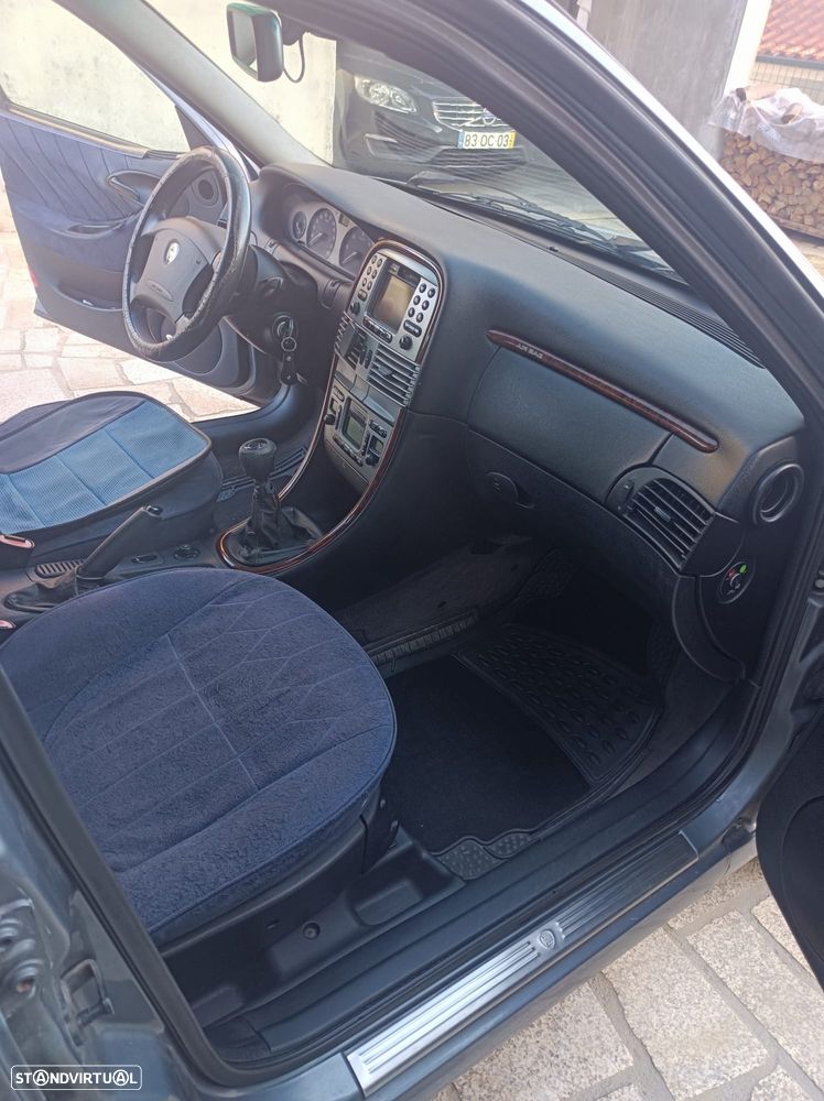 Lancia Lybra 1.9 JTD LX - 6