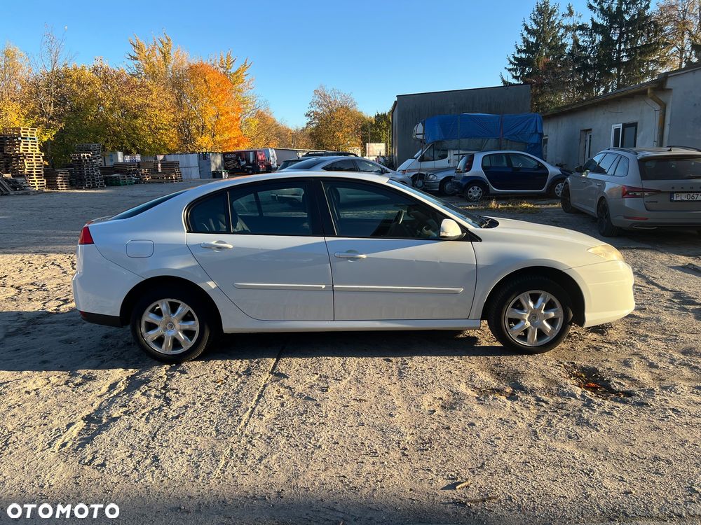 Renault Laguna 2009 photo 5