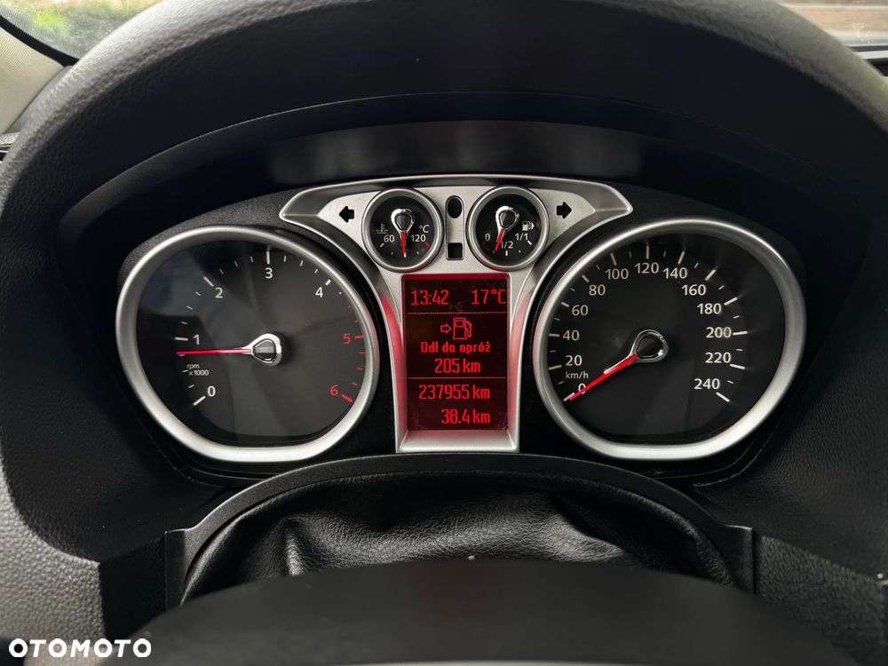 Ford Kuga 2.0 TDCi Titanium S - 30