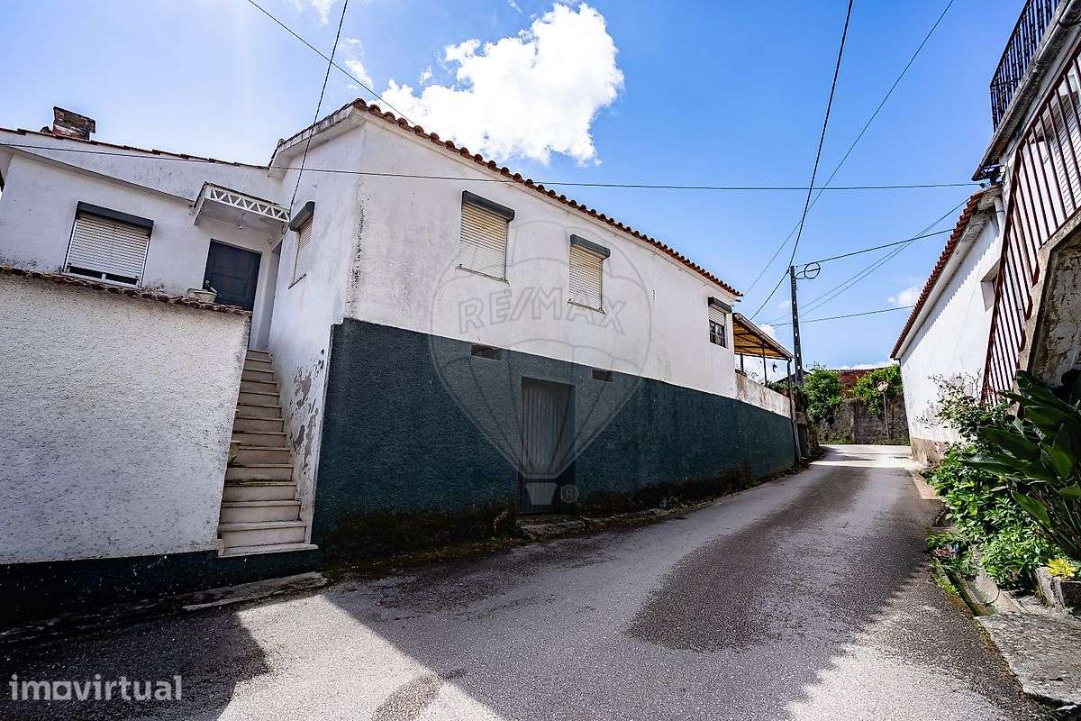 Moradia T1 para venda - Grande imagem: 2/23