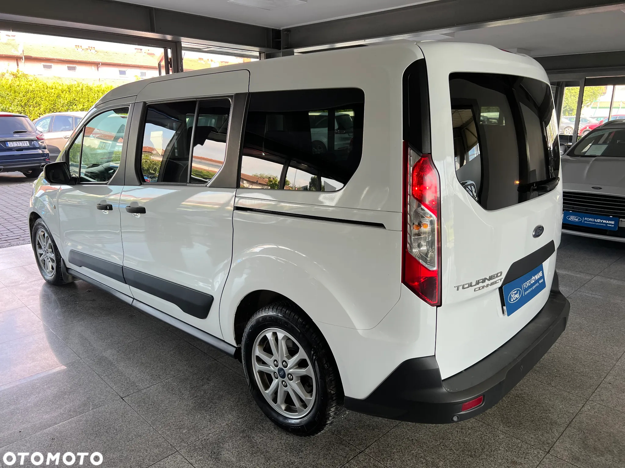 Ford Tourneo Connect Gr 1.5 EcoBlue Trend - 11