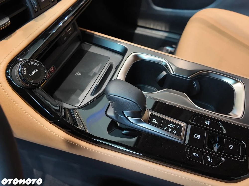 Lexus NX 350h Prestige AWD - 9