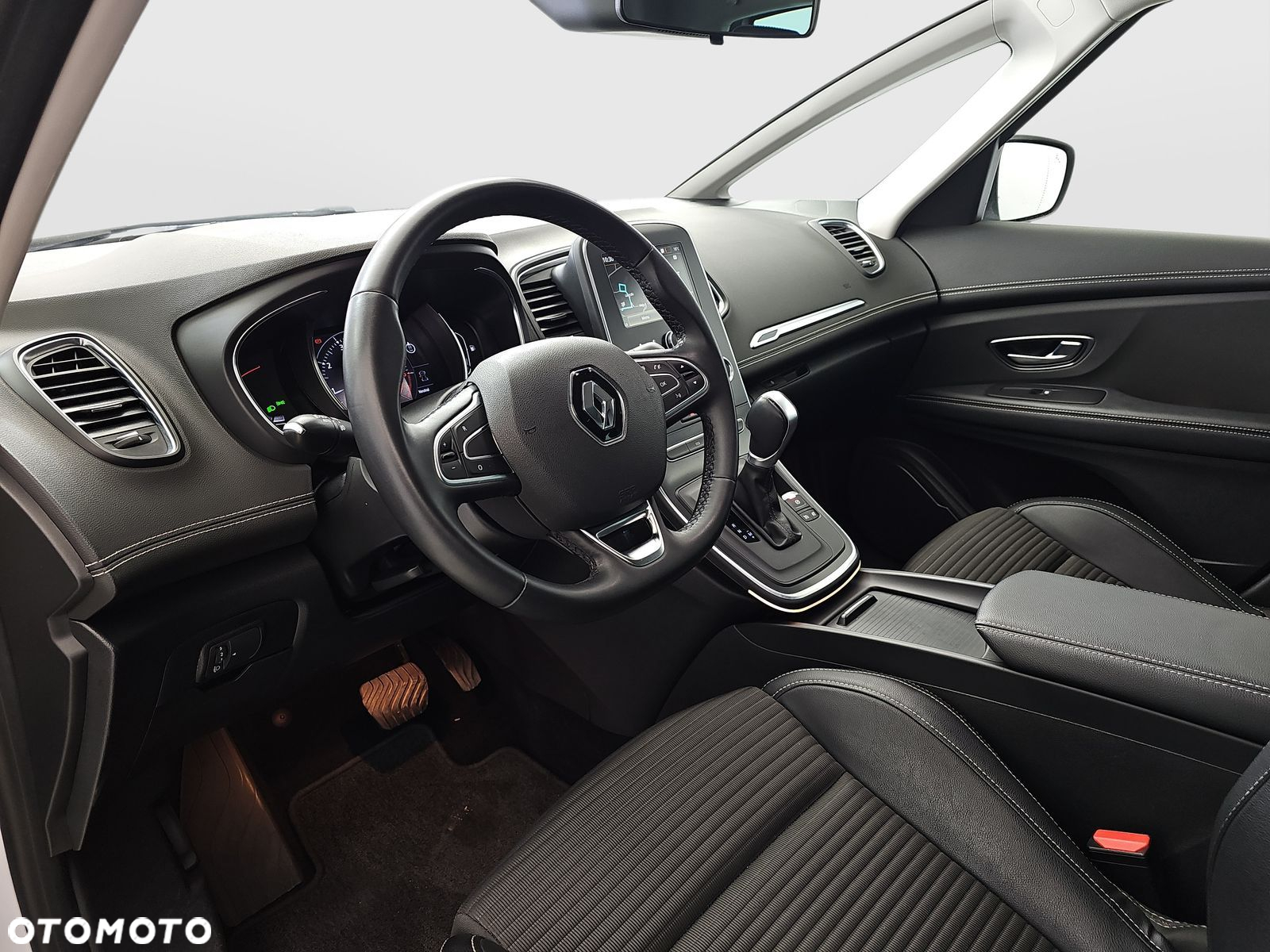 Renault Scenic 1.3 TCe FAP Intens EDC - 9