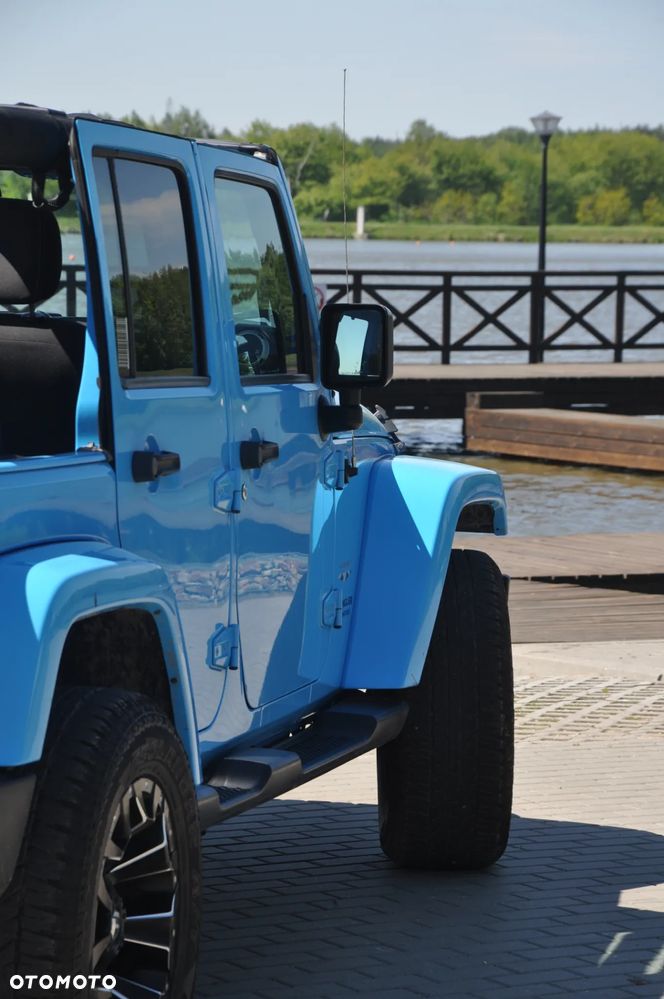 Jeep Wrangler 3.6 Unlim Sahara - 5