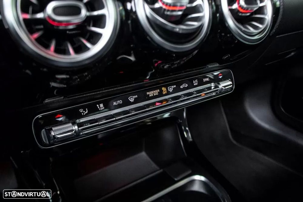 Mercedes-Benz A 180 d Business Solutions - 24