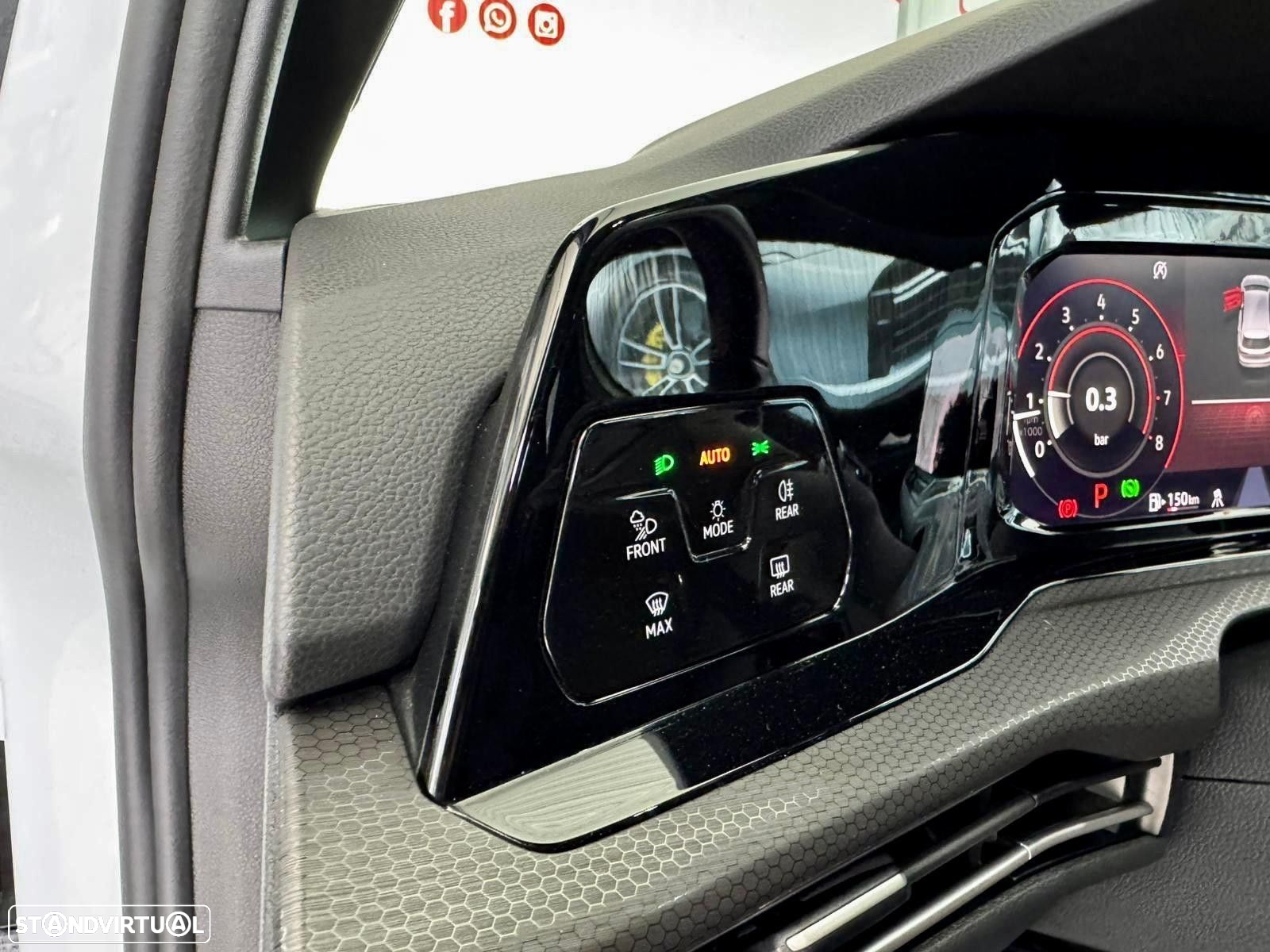 VW Golf 2.0 TSI GTI Clubsport DSG - 27