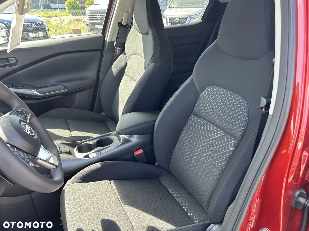 Nissan Juke 1.0 DIG-T Acenta DCT - 11