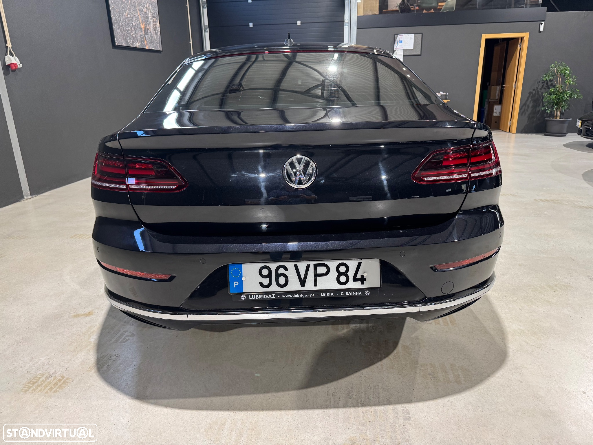 VW Arteon 2.0 TDI Elegance DSG - 8