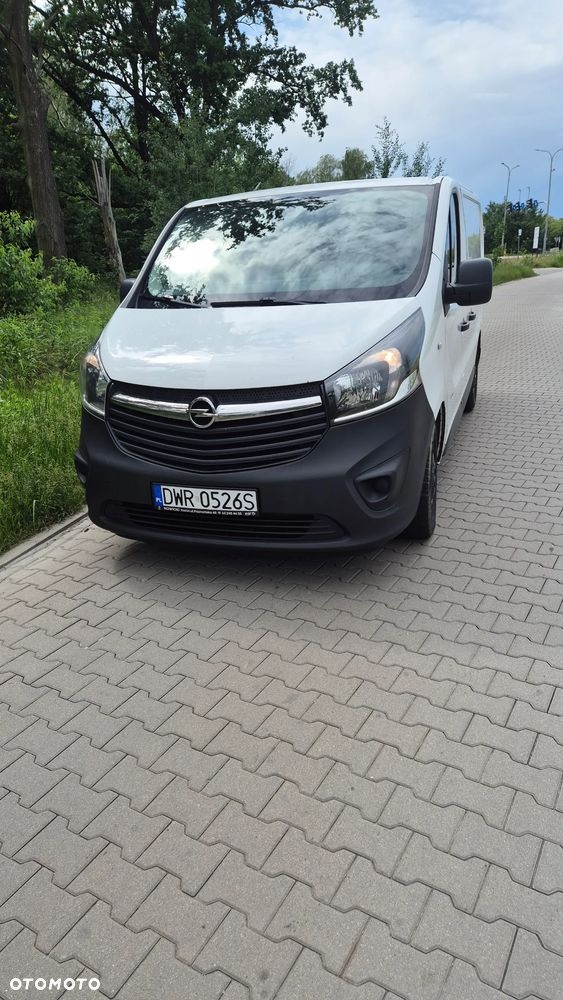 Opel Vivaro - 18