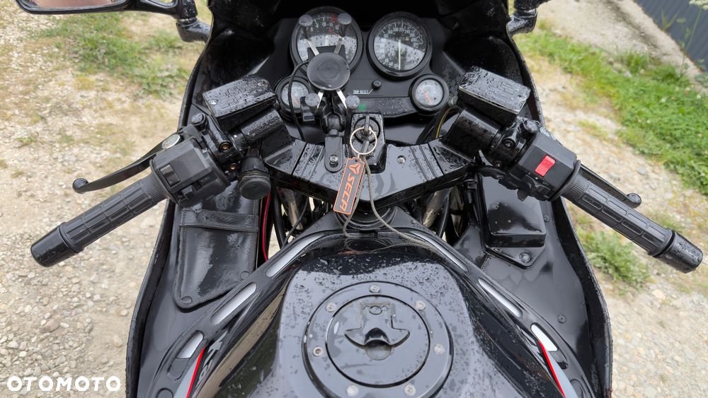 Kawasaki ZX - 7