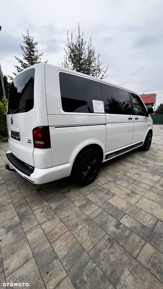 Volkswagen Multivan - 17