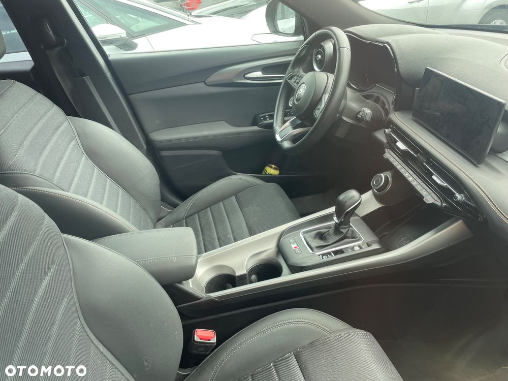 Alfa Romeo Tonale 1.5 T4 GSE mHEV Sport Speciale DCT - 3
