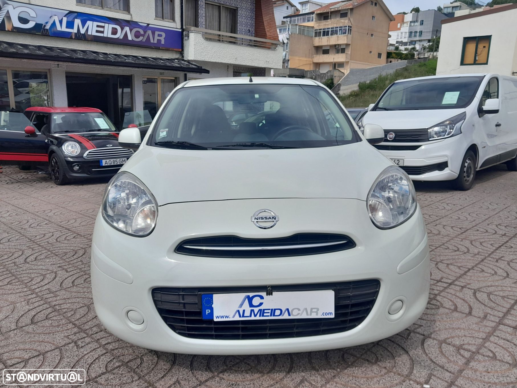 Nissan Micra 1.2 Tekna - 25
