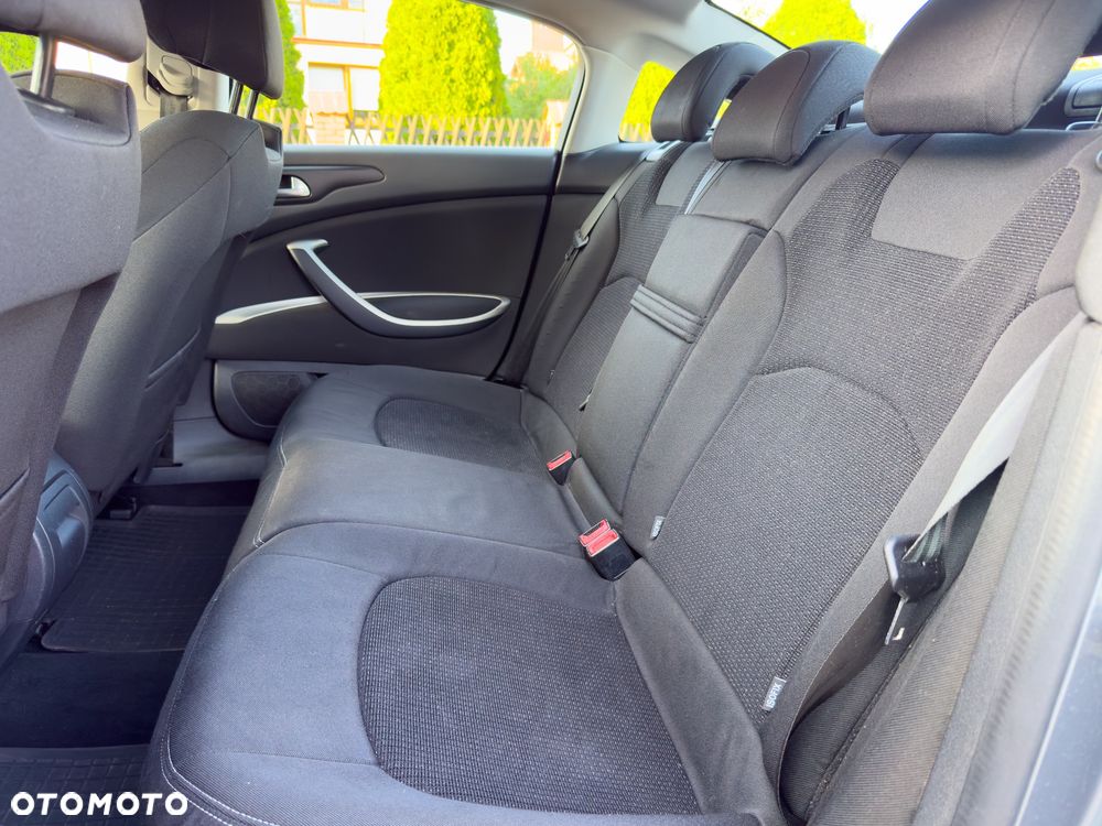 Citroën C5 1.6 HDi Dynamique - 29