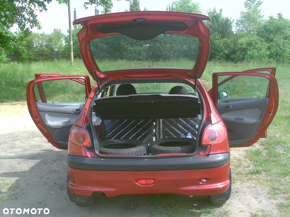 Peugeot 206 1.1 XR Presence - 38