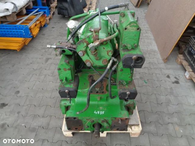 Sekcje hydrauliczne R70816 John Deere 4755 - 1