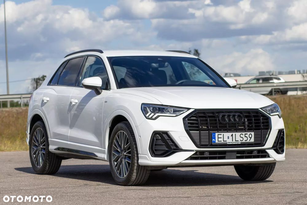 Audi Q3 35 TFSI mHEV S-Line S tronic - 1