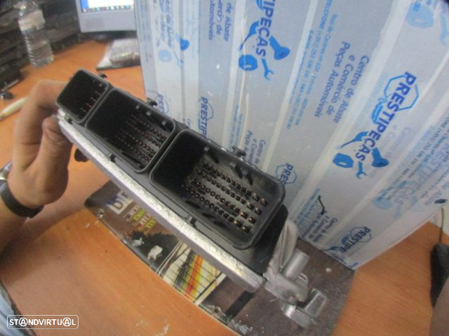 Centralina 0281011087 VOLVO V40 2002 1.9D 115CV 5P CINZA BOSCH - 5