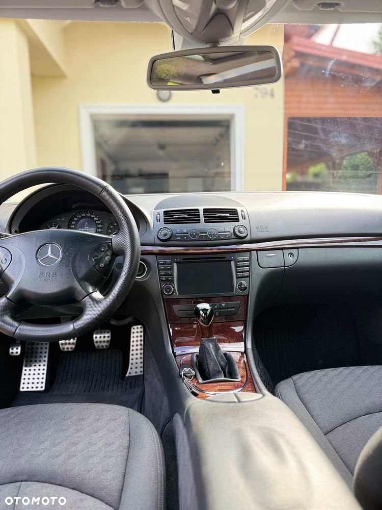 Mercedes-Benz Klasa E 200 Kompressor Classic - 10