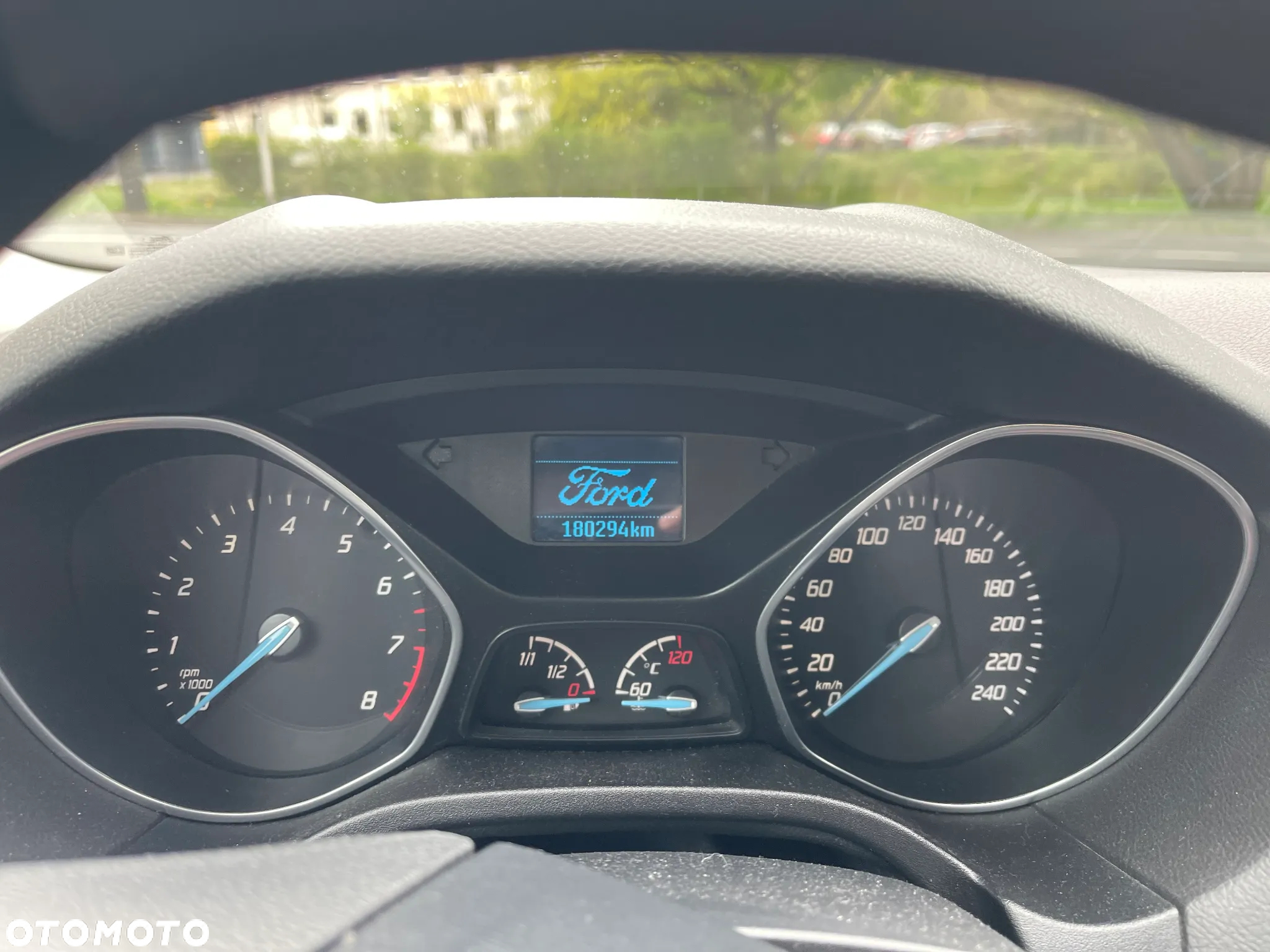 Ford Focus 1.6 Ambiente - 16