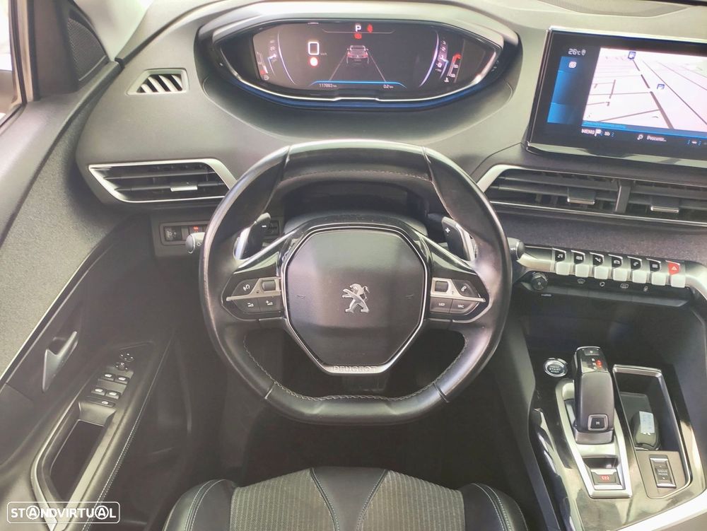 Peugeot 3008 1.5 BlueHDi Allure Pack EAT8 - 16