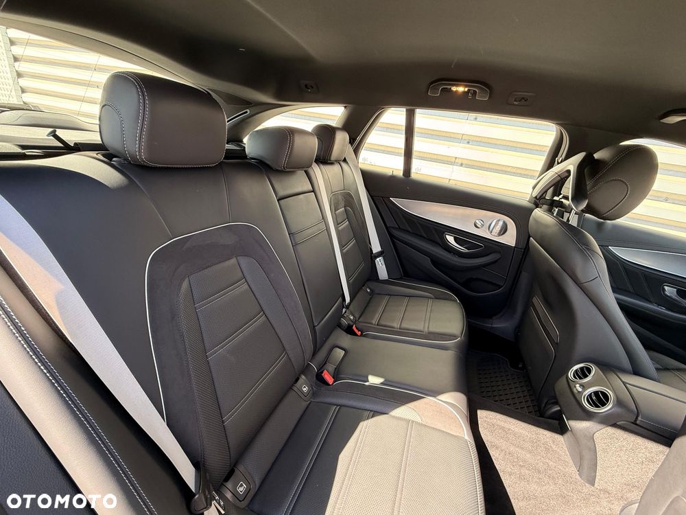 Mercedes-Benz Klasa E AMG 63 S 4Matic+ 9G-TRONIC - 13