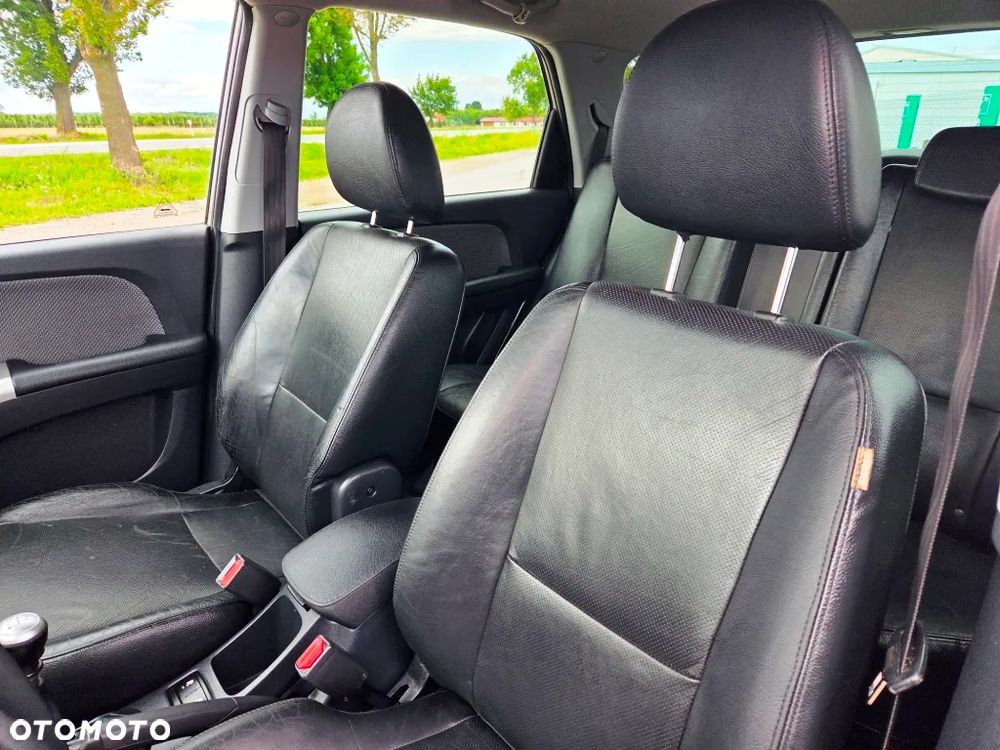 Kia Sportage 2.0 CRDI 2WD Cup - 29