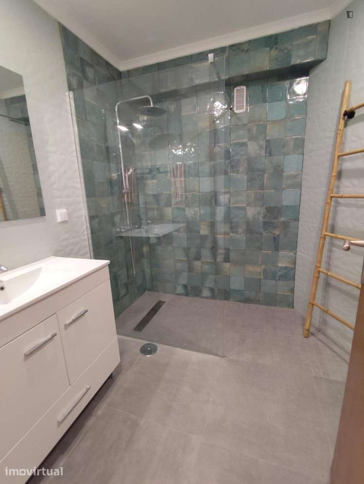 Apartamento com 1 quartos - localizado em Portimao - Grande imagem: 4/10