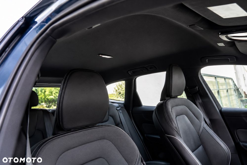 Volvo XC 60 B4 D AWD R-Design - 14