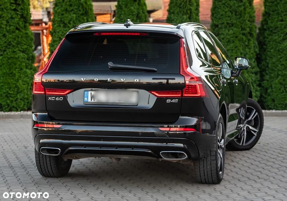 Volvo XC 60 B4 D AWD R-Design - 12