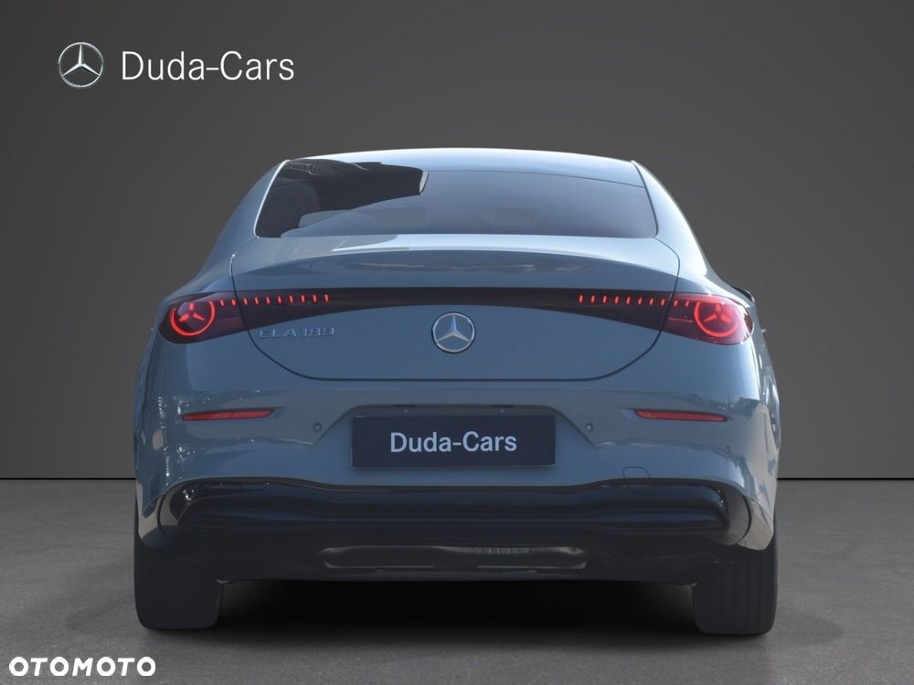 Mercedes-Benz CLA - 6