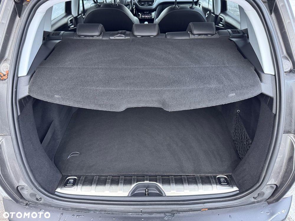 Peugeot 2008 1.6 BlueHDi Allure - 26