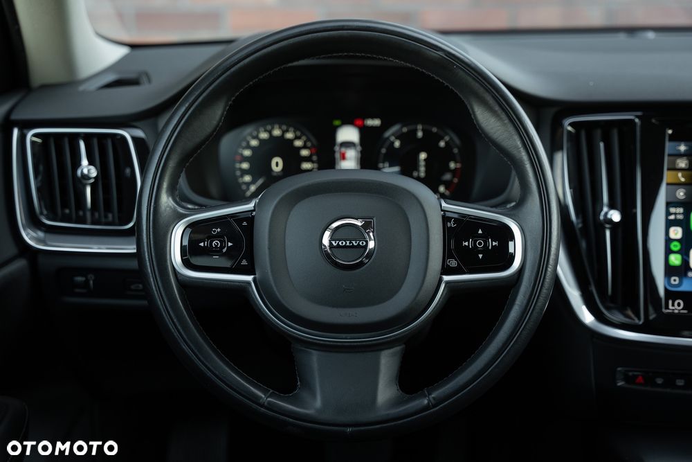 Volvo V60 D3 Drive-E Momentum - 30
