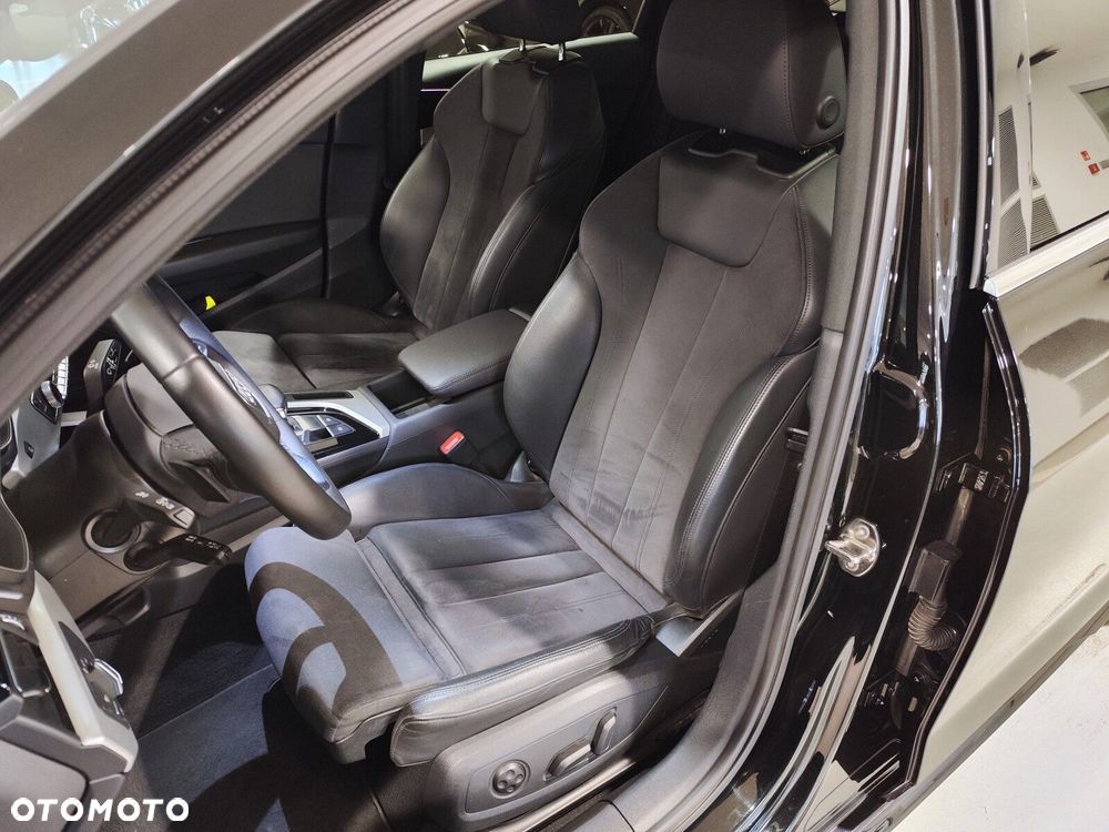 Audi A4 Limousine - 32