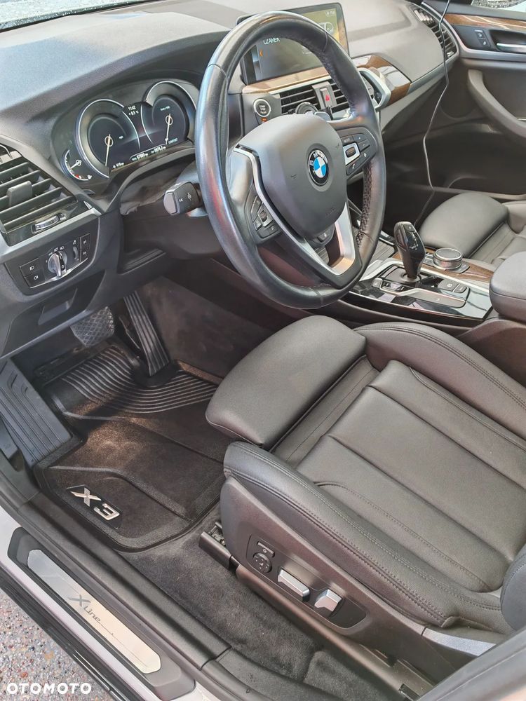 BMW X3 xDrive28i xLine - 8
