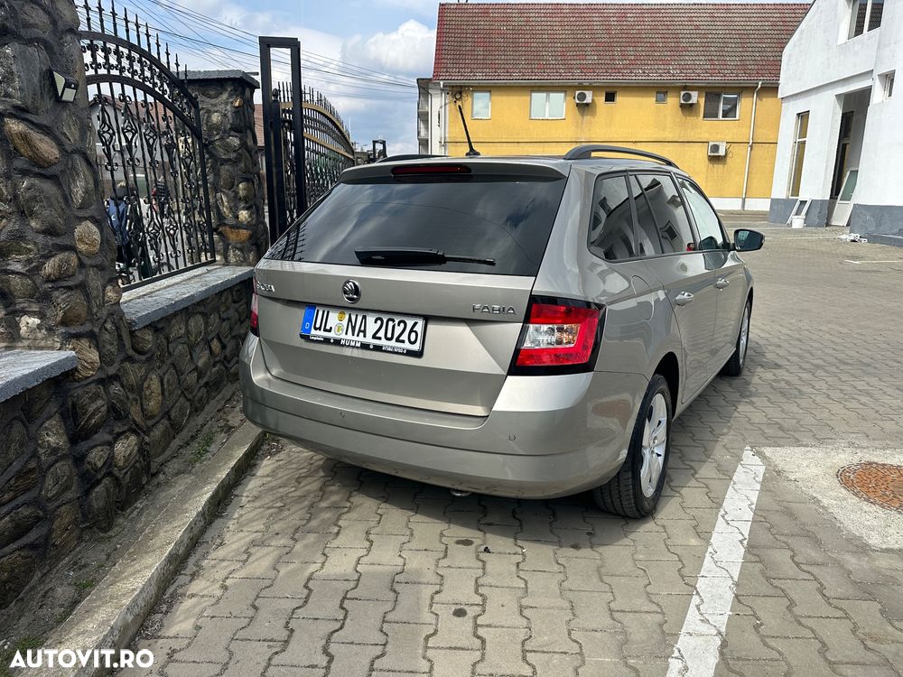 Skoda Fabia 1.2 TSI Edition - 3