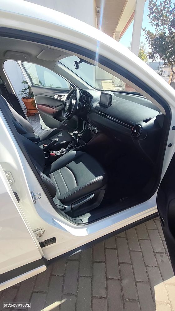 Mazda CX-3 1.5 Sky.Excellence Navi - 4