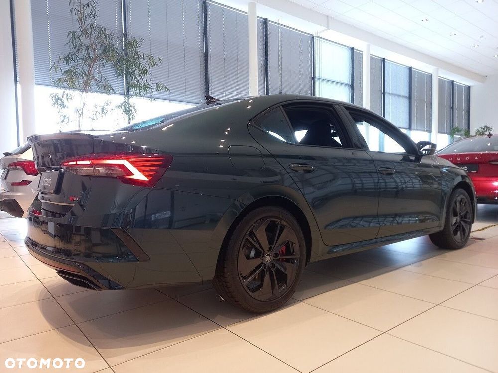 Skoda Octavia 2.0 TSI RS DSG - 4